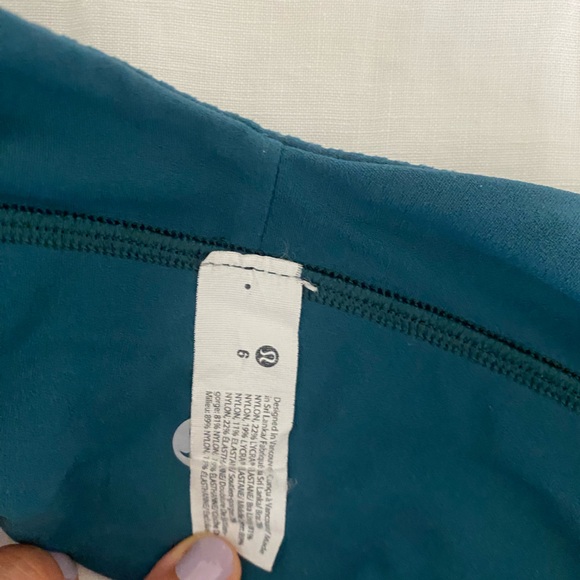 Lululemon teal align bra size 6 - Picture 4 of 8